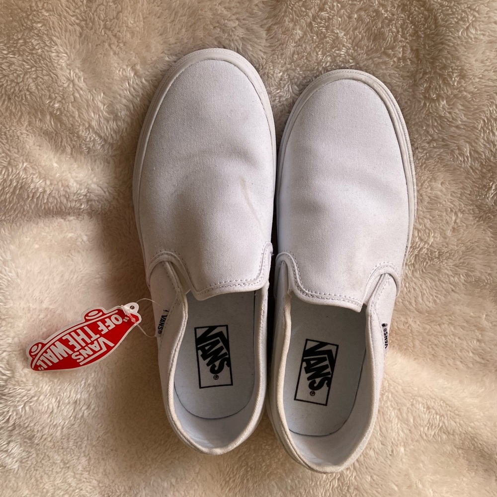 NWT Vans